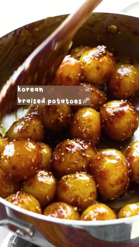 Korean Braised Potatoes, Braised Potatoes, Lunch Truck, Ranch Recipes, Korean Diet, Good To Make, Korean Food Recipes, Food Types, Alice In Borderland