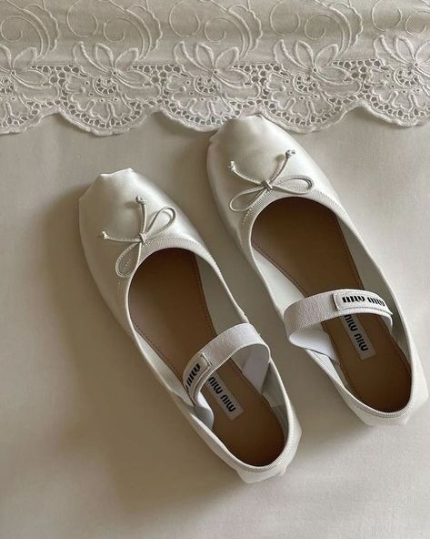 Bridal shoes for the cool girls 🤍 love these by @preajames_bridal Paris Mode, Bow Shoes, Ballerina Flats, Dream Shoes, Miu Miu Ballet Flats, Mary Jane Sneaker, Cute Shoes, Miu Miu, Ballet Flats