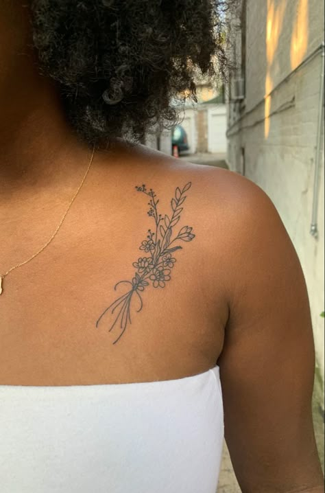 Wildflower Tattoo Chest, Flower Bouquet Tattoo Collar Bone, Marigold Collar Bone Tattoo, Flower Bouquet Tattoo Chest, Western Bouquet Tattoo, Wildflower Tattoo Collar Bone, Under The Collar Bone Tattoo, Neckline Tattoo Women, Bouquet Tattoo Shoulder