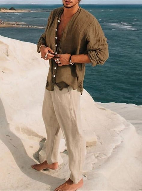 Vetement Hippie Chic, Mens Linen Shirts Summer, Stile Boho Chic, Graduation Outfits, Linen Shirt Men, Casual Outerwear, Mens Linen, Beach Vacations, Mode Casual