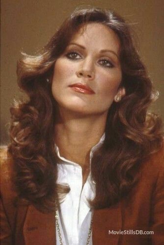 Pamela Hensley Pamela Hensley, Erin Gray, Buck Rogers, Bedroom Eyes, Movie Memorabilia, Dark Hair, New Look, Womens Hairstyles, Hollywood