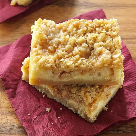 Desserts Bars, Caramel Cheesecake Bars, Apple Cream Cheese, Store Bought Pie Crust, Apple Caramel, Cheesecake Squares, Cream Cheese Bars, Apple Bars, Caramel Apple Cheesecake