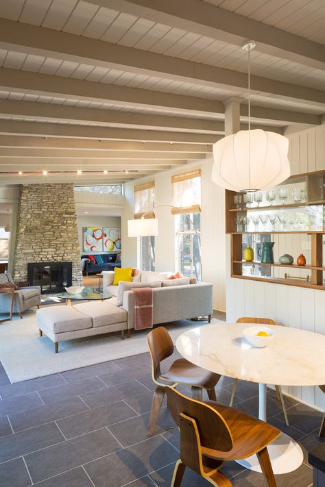 Stenger '56  project by Rick & Cindy Black Architects  photo by Leonid Furmansky Mid Century Modern Open Concept, Contemporary Open Concept, Nelson Bubble Pendant, Mid Century Beach House, Modern Open Concept, Limestone Block, Nelson Bubble, Exposed Rafters, Flagstone Flooring