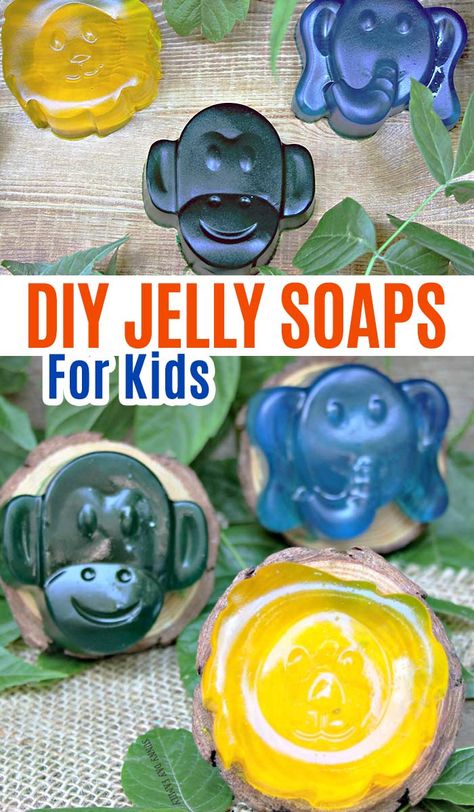 Homemade jelly soaps for kids! Soap jellies for kids with essential oils. DIY soap project with essential oils for kids. DIY shower jellies. Perfect handmade gift idea! #soap #homemade #forkids #essentialoils #DIY Soap Jellies, Essential Oils Diy, Bath Jellies, Homemade Baby Toys, Kids Craft Gifts, Diy Jelly, Jelly Soap, Diy Soap Recipe, Shower Jellies