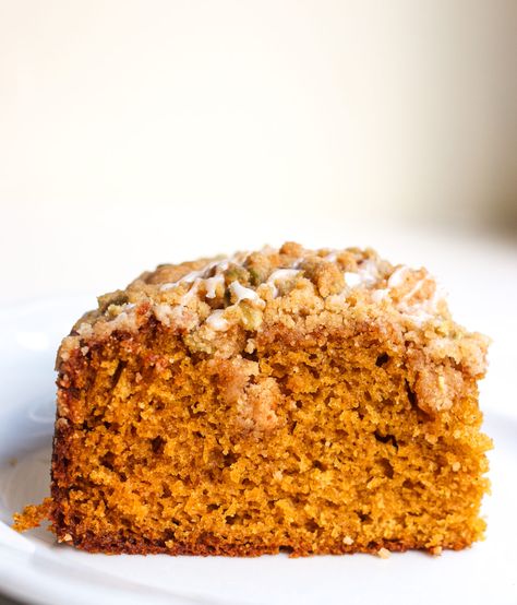 Pumpkin Spice Crumb Cake Pumpkin Spice Baking, Olive Platter, Thai Salmon, Pumpkin Coffee Cake, Pumpkin Streusel, Salmon Curry, Rose Chocolate, Pumpkin Coffee Cakes, Starbucks Pumpkin