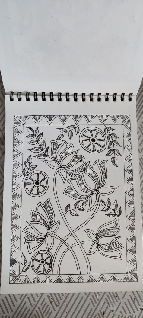 Simple Madhubani lotus art. Mithila Art Design, Madhubani Lotus Design, Madhubani Art Easy And Simple, Madhubani Art Drawing, Madhubani Art Simple, Lotus Madhubani Painting, Madhubani Art Lotus, Simple Madhubani Paintings, Simple Madhubani Art