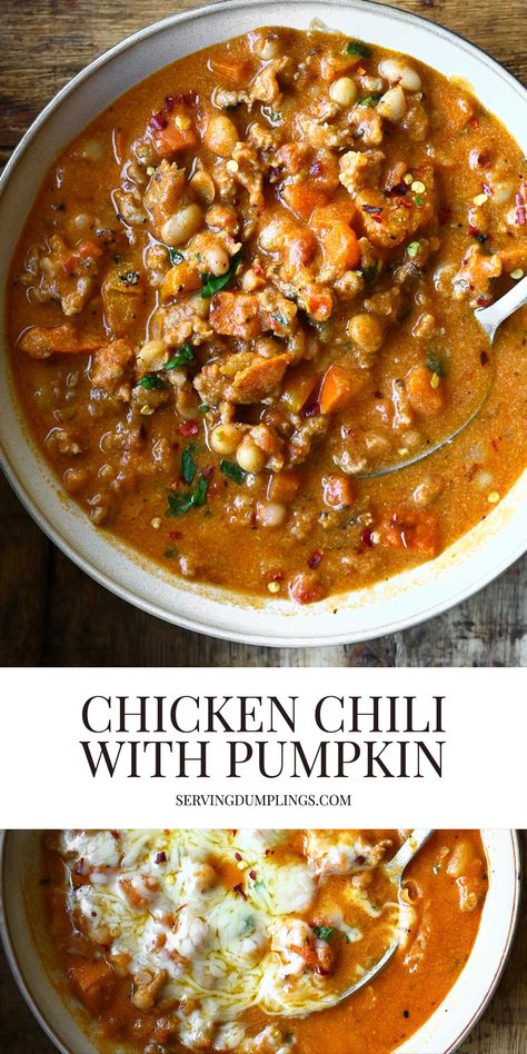 Chicken Pumpkin Chili Crock Pot, Yummy Fall Crockpot Recipes, Fall Crockpot Chili, Crockpot Pumpkin Chicken Chili, Pumpkin Stew Recipes Fall, Healthy Fall Foods Dinners, Chicken Chili With Pumpkin, Creamy Pumpkin Chicken Chili, Amazing Fall Dinner Recipes