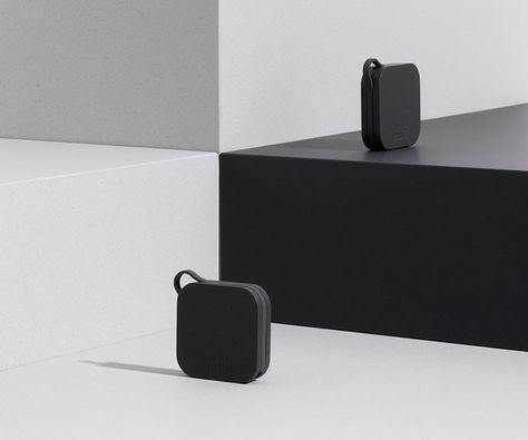 Nolii smartphone accessory kit looks to “reduce the stress of tech” - Design Week Makeup Package, Tech Branding, Tech Lifestyle, Product Shoot, London Design Festival, Smartphone Accessories, Smart Band, Technology Trends, Design Week