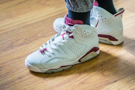 See how the Air Jordan 6 Maroon looks on feet in this video review before you cop! Find out where to buy these Air Jordan 6s online! Jordan 6 Maroon, Shoe Reference, Sport Outfit Women, Shoe Advertising, Disco Fashion, Sports Shoes Outfit, Black Nike Shoes, Favorite Shoes, Hype Shoes