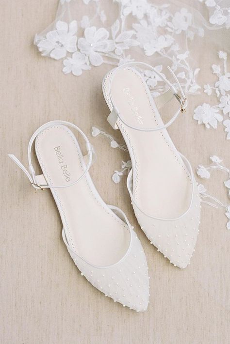 Wedding Shoes Flats Sandals, Bride Shoes Flats, Wedding Flats For Bride, Bride Flats, Flat Wedding Shoes, Bride Sandals, Boho Wedding Shoes, Wedding Shoes Comfortable, Bridal Flats