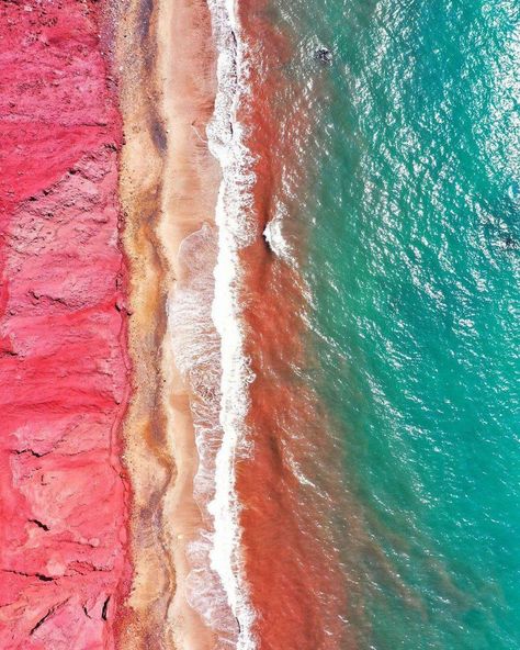 Rainbow Island Iran, Hormuz Island Iran, Hormuz Island, Iran Nature, Rainbow Island, Iran Pictures, Iran Travel, Western Asia, Red Beach