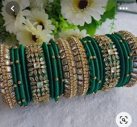 Diy Kundan Jewellery, Minimalist Bangle, Silk Thread Bangles Design, Silk Bangles, Thread Bangles Design, Unique Bangle, Kundan Bangles, Fancy Jewelry Necklace, Silk Thread Jewelry