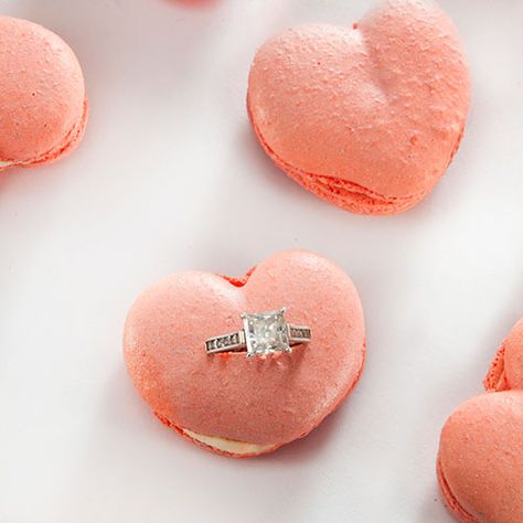 The perfect proposal. A heart shaped macaroon and a diamond *sigh* #romance Perfect Proposal, Macaroons, Cool Eyes, Macarons, Heart Shapes, Valentines Day, Candy, Wedding Invitations, Valentines