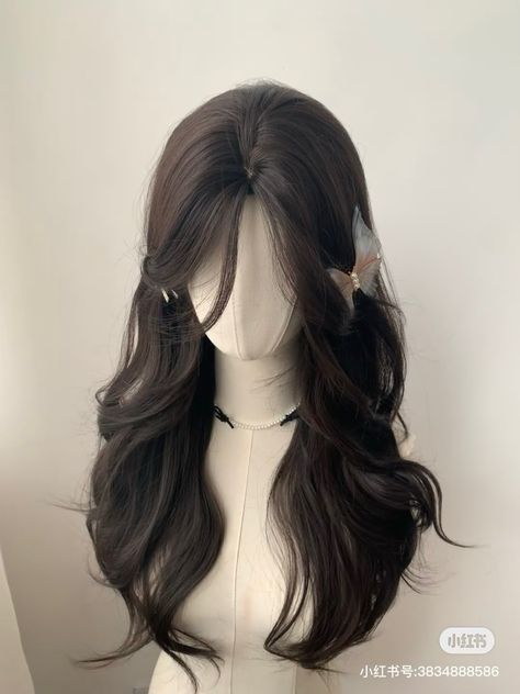 Pretty Hair Cuts, Hair Style Korea, Hair Inspiration Long, Hairstyles For Layered Hair, Hair Stylies, Hair Up Styles, Haircuts Straight Hair, Short Hair Styles Easy, Hair Inspo Color