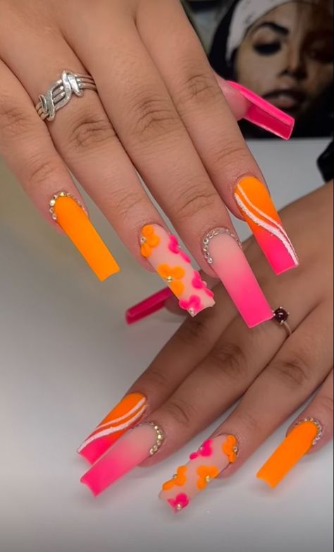 Pink And Orange Acrylic Nails Coffin, Nails Acrylic Designs Orange, Cute Acrylic Nails Orange, Nail Design With Orange Color, Hot Pink Nails With Bling, Neon Colorful Nails, Orange Pink Nails Acrylic, Acrylic Nails Ideas Orange, Orange And Pink Nails Ideas