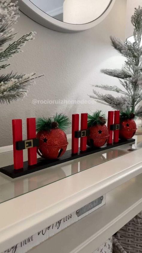 Window Decor Ideas For Christmas, Dollar Store Christmas Crafts, Christmas Crafts Diy Projects, Activity Director, Decoration For Christmas, Christmas Decorating Ideas, Holiday Deco, Xmas 2024, Dollar Store Christmas