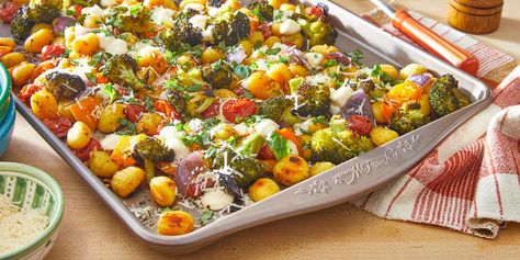 Sheet Pan Gnocchi Is the Easiest Weeknight Dinner Meal Ideas Vegetarian, Easter Meal Ideas, Sheet Pan Gnocchi, Pasta Entrees, One Pan Dinner Recipes, 2023 Classroom, Meatless Mains, Vegetarian Pasta Dishes, Easter Meal