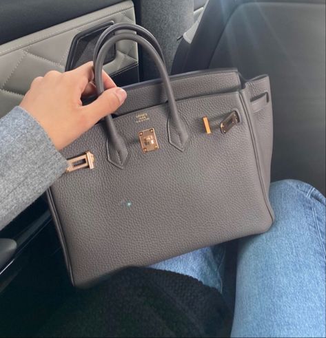 Hermes Bag Types, Birkin Bag Hermes, Birken Bag, Hermes Style, Hermes Birkin 25, Bag Obsession, Handbag Collection, Birkin 25, Luxury Bag