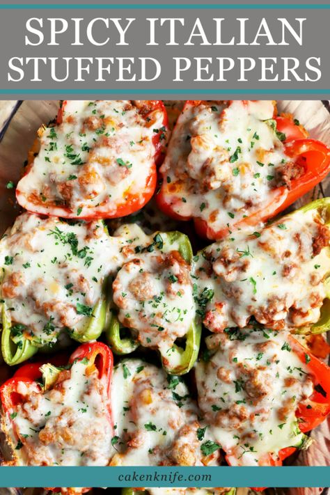 Best Stuffed Pepper Recipe, Stuffed Bell Peppers Chicken, Italian Stuffed Peppers, Stuffed Peppers Beef, Stuffed Peppers Healthy, Stuffed Peppers Recipe, Italian Herbs, Bell Pepper Recipes, Sweet Bell Peppers