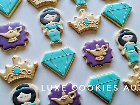 Aladdin Cookies, Aladin Cupcake, Jasmin Birthday Cake Ideas, Aladdin Cookies Decorated, Princess Jazmin Cakes, Aladdin Princess Jasmine, Aladdin Princess, Princess Jasmine Party, Princess Jasmine Birthday Party