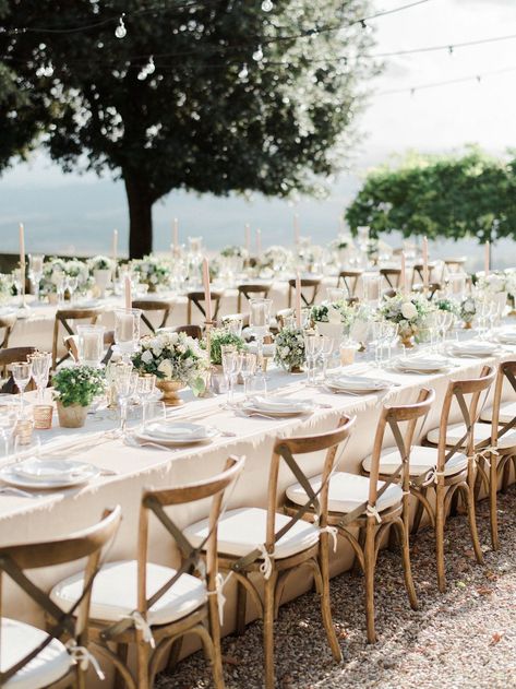 The Arlo Austin, Rustic Round Table, Rustic Chic Wedding Decor, Round Table Settings, Greenery Runner, Round Wedding Tables, Chic Wedding Decor, Round Table Decor, Country Style Wedding