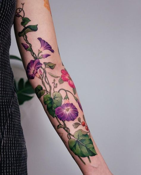 Purple Morning glory sleeve tattoo Neo Traditional Wildflower Tattoo, Morning Glory Tattoo Sleeve, Botanical Tattoo Sleeve Colour, Full Body Flower Tattoo, Tattoo Ideas Botanical, Color Floral Sleeve Tattoo, Colorful Sleeve Tattoos For Women, Plant Tattoos For Women, Flower Garden Tattoo