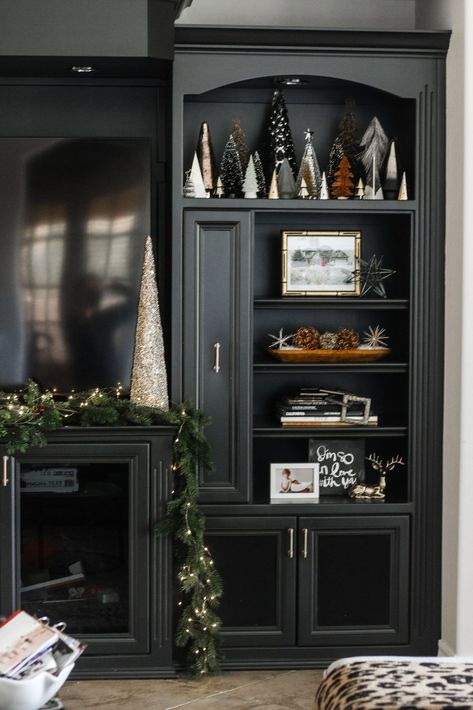 Christmas Bar Cabinet Decor, Bar Cabinet Decor, Diy Christmas Mantle, Small Bar Cabinet, Joanna Gaines Christmas, Christmas Family Room, Black Entertainment Centers, Mantle Christmas, Tv Built In