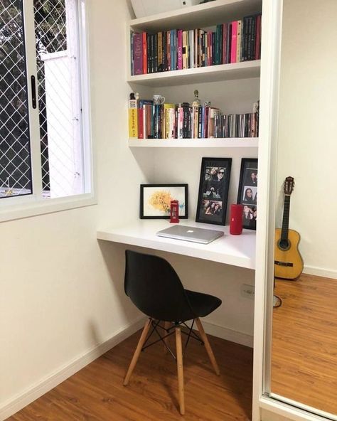 Small Home Offices, Dekorasi Kamar Tidur, Study Room Decor, Small Room Design, Room Design Bedroom, Girl Bedroom Decor, Room Ideas Bedroom, Home Room Design, Home Office Design