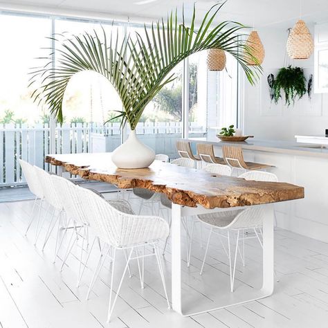 Grace Blu Design | Rona Graf on Instagram: “Who doesn’t love this table from @uniqwacollections ! The sun is shining 🌞 bright today and I’m feeling this tropical vibe 🌴.” Uniqwa Collections, Tropical Home Decor, Modern Beach House, Beach House Interior, Modern Beach, Coastal Design, Tropical Houses, Tropical Decor, Beach House Decor