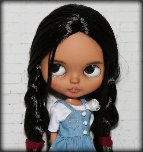 Doll Braids, Blythe Doll, Big Eyes, Blythe Dolls, Black Hair, Braids, Dolls, Hair, Blue