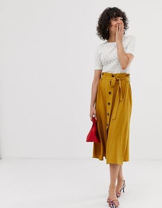 Mustard Skirt Outfit, Cny Outfit, Tulle Skirt Outfits Casual, Service Outfits, Black Skirt Outfit Summer, Tulle Skirts Outfit, Mustard Skirt, Black Skirt Outfits, Hooded Sweatshirt Dress