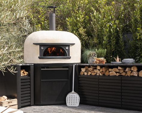 Pizza Oven Outdoor Kitchen, Outdoor Oven, Outdoor Pizza Oven, Pizza Oven Outdoor, Outdoor Pizza, Pizza Ovens, Wood Fired Oven, Bbq Area, Patio Decorating Ideas