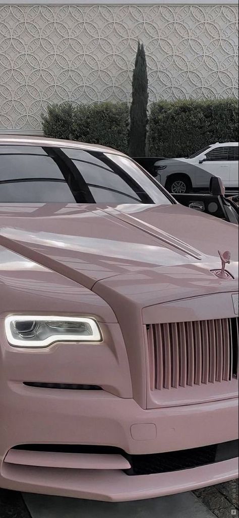 Light Pink Rolls Royce, Pink Rolls Royce, Rolls Royce Dawn, Mercedes Wallpaper, Car Ideas, Pink Turquoise, Royce, Rolls Royce