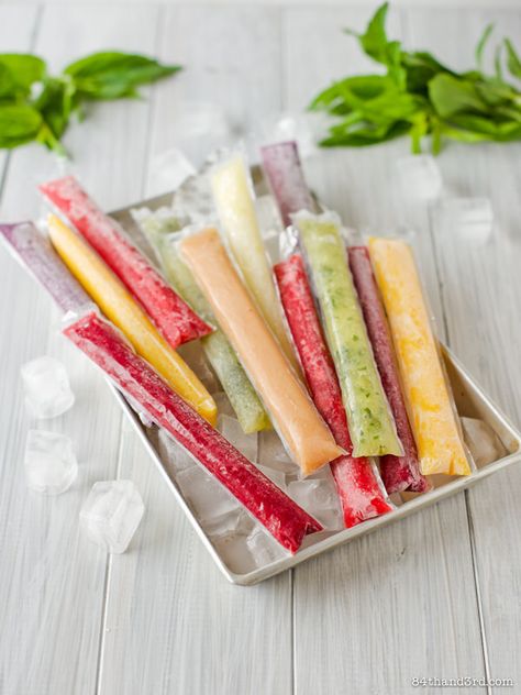 Rainbow Whole-Fruit Ice Pops | Flickr - Photo Sharing! Fruit Ice Pops, Summer Popsicles, Easy Snacks For Kids, Fruit Pops, Fruit Popsicles, Ice Pop Molds, Diy Popsicle, Rainbow Fruit, Fruit Ice