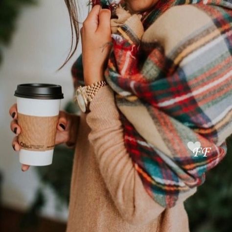 Beautiful Oversized Soft Plaid Blanket Scarf! Generous Size - Measures 80” Long. Triangle Shape Makes It Easy To Style. Perfect Layering Item - Will Take You From Fall Into Winter Southern Fashion, Cozy Wrap, Plaid Blanket Scarf, Plaid Blanket, Fall Plaid, Fall Scarves, Nordstrom Anniversary Sale, Cute Fall Outfits, Blanket Scarf