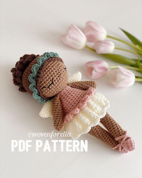 Crochet dolls Fairy Crochet Pattern, Expecting Mom Gift Basket, Fairy Crochet, Amigurumi For Beginners, Crochet Fairy, Popular Crochet, Crochet Disney, Crochet Butterfly, Crochet Pattern Amigurumi