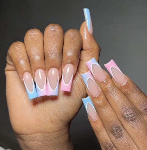 Blue Nails With Pink Design, Nails Acrylic Gender Reveal, Pink Blue French Tip Nails, Pink And Blue Tip Nails, Pink And Blue Nails French Tip, Cute Gender Reveal Nail Ideas, Gender Revel Nail Ideas, Pink And Blue French Tips, Pink N Blue Nails