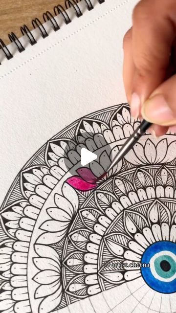 Mandala Colouring Ideas, Mandala Zentangle Art, How To Draw Mandala Art, Colour Mandala Drawing, Colorful Mandala Drawing Easy, Easy Mandala Art For Kids, Mandala Art Design Colour, Mandala Doodle Art Design, Mandala Art Videos