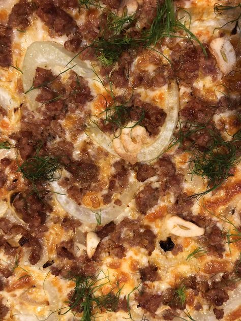 Fennel Pizza, Toe Nails Designs, Turkey Italian Sausage, Delicious Cheesecake Recipes, Delicious Pizza Recipes, Italian Turkey, Fennel Sausage, Pizza Ideas, Sausage Pizza