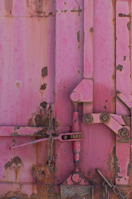 . Pink Industrial, Tout Rose, Poster Graphic, Arte Grunge, Pink Inspiration, Pink Stuff, Pink Door, I Believe In Pink, Pink Holiday