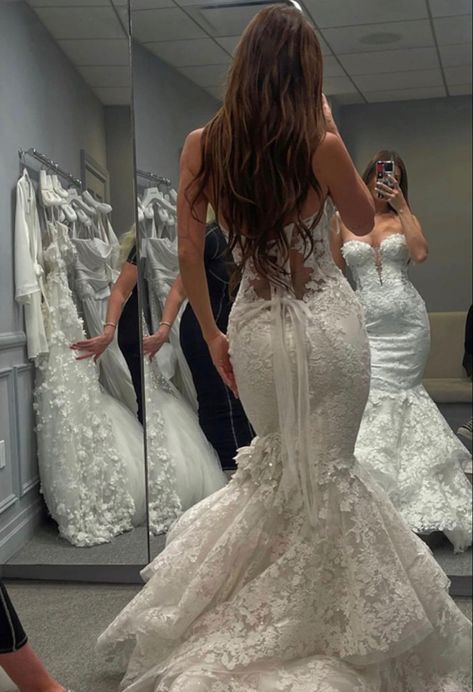 Mermaid Tail Dress Wedding, Pnina Tornai Wedding Dress Mermaid, Mermaid Tail Wedding Dress, Pnina Tornai Wedding Dress, Glam Wedding Dress, Plain Wedding Dress, Tail Dress, Cat Wedding, Pnina Tornai