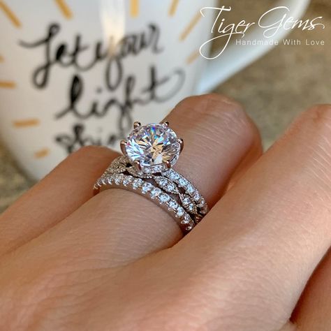 Solitaire Ring Stack, Eternity Band Set, Stacked Wedding Bands, Wedding Band Styles, Future Engagement Rings, Ring Stack, Dream Engagement, Dream Engagement Rings, Half Eternity Band