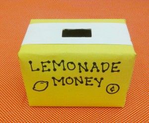 Get creative with your donation collection! Lemonade Stall, Kids Lemonade Stand, Lemonade Ideas, Lemonade Stand Ideas, Kids Lemonade Stands, Lemonade Stand Sign, Diy Lemonade Stand, Kids Lemonade, Diy Lemonade