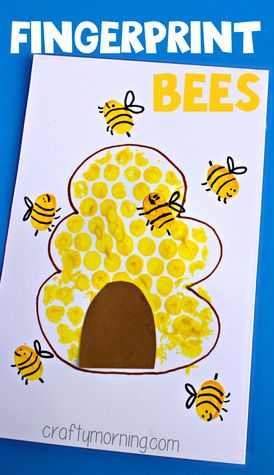 Bubble Wrap Beehive + Fingerprint Bee Craft #Thumbprint art | CraftyMorning.com Bubble Wrap Crafts, Bubble Bee, Bee Craft, Thumbprint Art, Fingerprint Crafts, Bugs Preschool, Crafty Morning, Yellow Crafts, Insect Crafts