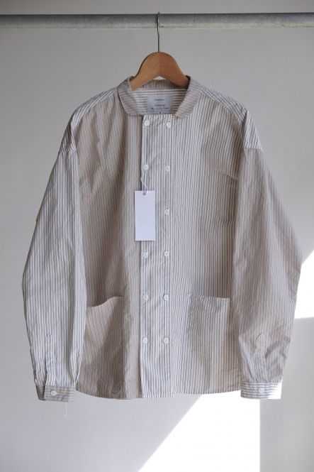 Japan Workwear, Thailand Outfit, Apparel Design Inspiration, September Fashion, Streetwear Ideas, Fancy Shirt, Clothing Packaging, Collarless Shirt, Mens Outfit Inspiration