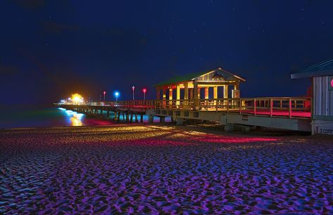 Anglin's Fishing Pier, 2 Commercial Boulevard, town of Lauderdale-by-the-Sea, Broward County, Florida, USA Broward County Florida, Lauderdale By The Sea, Fishing Pier, Broward County, Pier Fishing, Pier One, Pompano Beach, Florida Usa, Tropical Fish