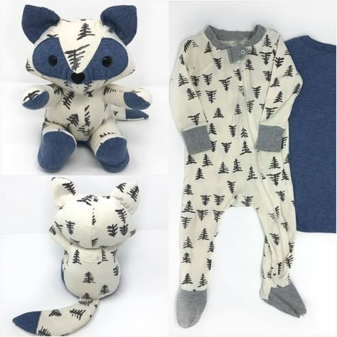 Onesie Keepsake Ideas, Reuse Baby Clothes, Memory Animals, Old Baby Clothes, Memory Bears Pattern, Baby Keepsakes, Memory Bears, Diy Baby Clothes, Baby Sewing Projects