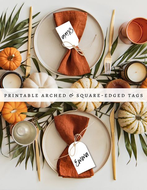 These personalized name tags are a perfect addition to any thanksgiving table setting... Not only do they allow for ease when it comes to seating everyone around the table, but they also communicate love by taking a quick extra minute to personalize and recognize each guest! #1 - TURKEY PLACE TAGS - https://www.etsy.com/listing/1324136994/thanksgiving-place-cards-thanksgiving #2 - BUFFET FOOD LABELS - https://www.etsy.com/listing/1337081920/thanksgiving-food-labels-printable #3 - THANKSGIVING SI Thanksgiving Name Tags For Table, Diy Place Settings Thanksgiving, Thanksgiving Table Gift Ideas, Farmhouse Thanksgiving Table Setting, Thanksgiving Personalized Place Settings, Thanksgiving Lunch Table Setting, Table Name Cards Thanksgiving, Name Cards Thanksgiving, Thanksgiving Table Round