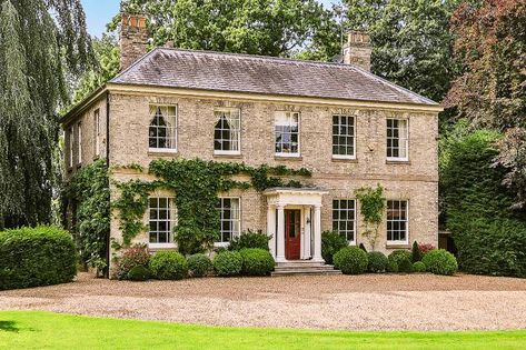 Old Brick House, Country House Exterior, Georgian Architecture, Dream Cottage, Countryside House, Georgian Homes, English Country House, French Country House, Dream House Exterior