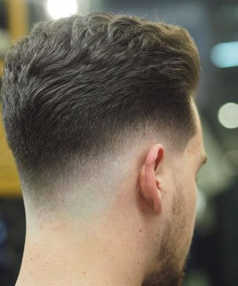 low fade Types Of Fade Haircut, Blowout Haircut, Fade Haircut Styles, High Fade Haircut, Low Skin Fade, Mens Hairstyles Fade, Low Fade Haircut, Mens Fade, Faded Hair